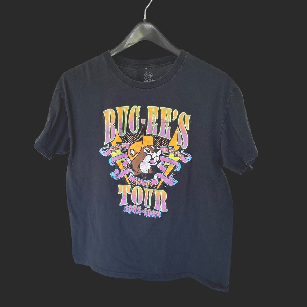Buc-ee's Tour 1982-2022 Black T-Shirt‎ Beaver Believer Unisex Large Cotton